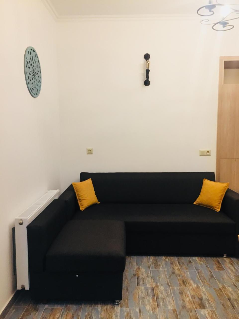 Apartamento Comfortable Flat In Central Tiflis Exterior foto