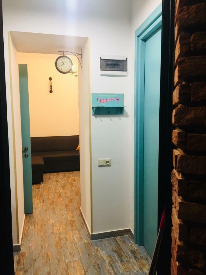 Apartamento Comfortable Flat In Central Tiflis Exterior foto